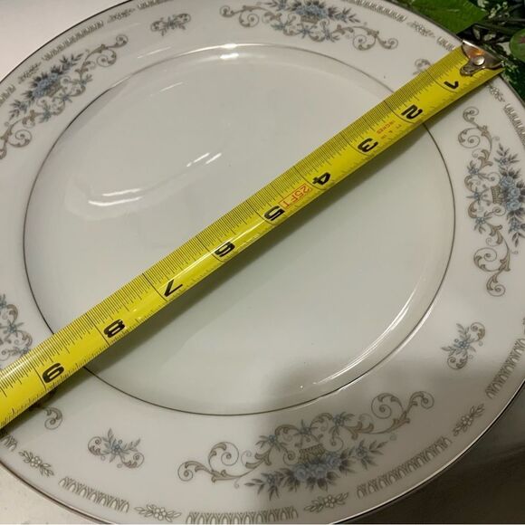 Wade Diane Fine Porcelain China of Japan Dinner Plate 10.25"  Set of 4 B7 - Picture 5 of 8
